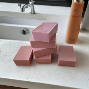 RP490_Carrots And Basil